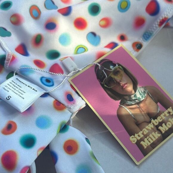 NWT Strawberry Milk Mob Roygbv Bikini Top Size Small - Picture 11 of 11